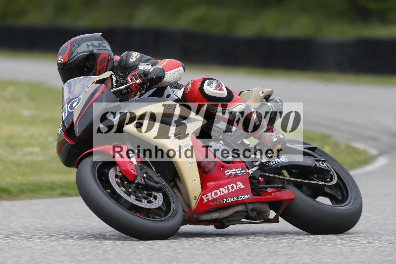 /Archiv-2025/08 20.04.2025 Speer Racing ADR/Gruppe rot/910